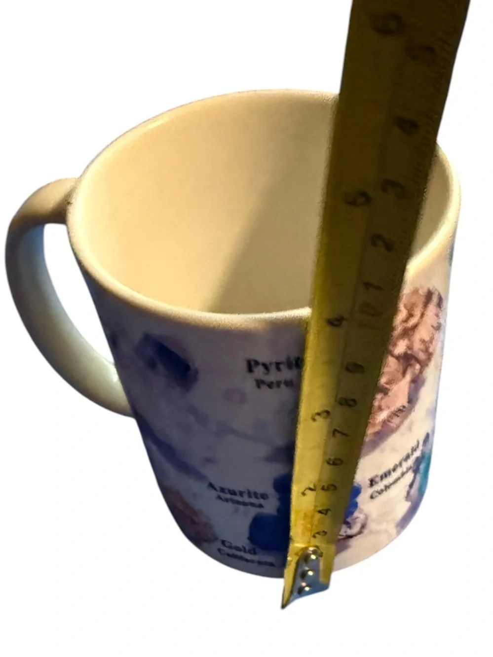 N/A souvenir mineral